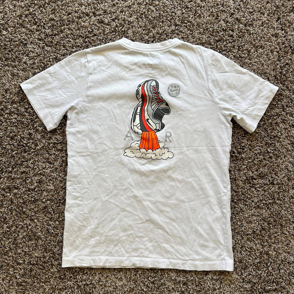 Nike Air Youth XLarge White T Shirt - Nike air max Shirt